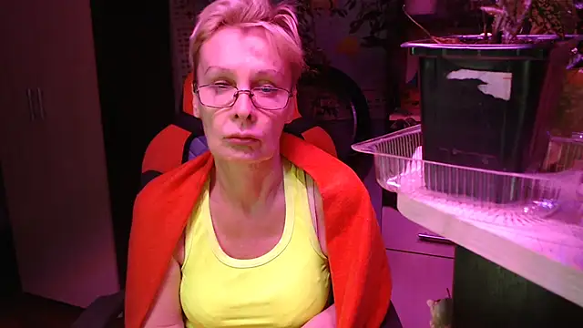 HelgaHimmell online show from July 9, 7:18 pm