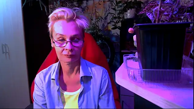HelgaHimmell online show from July 21, 7:49 pm