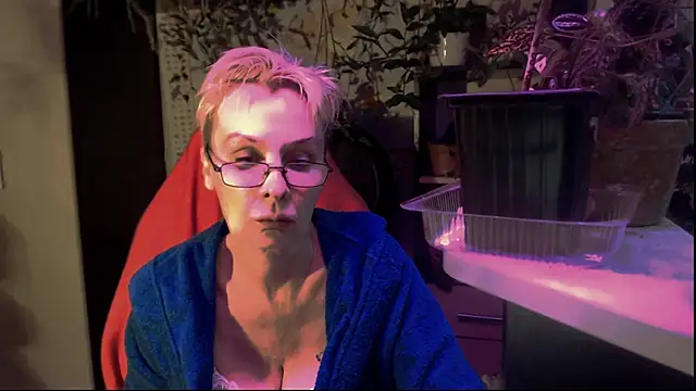 HelgaHimmell online show from July 27, 5:53 pm