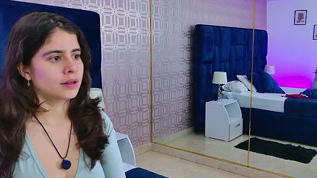 LexaDeRusso online show from February 1, 7:45 pm