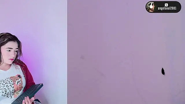 Angelst   online show from March 10, 8:08 am