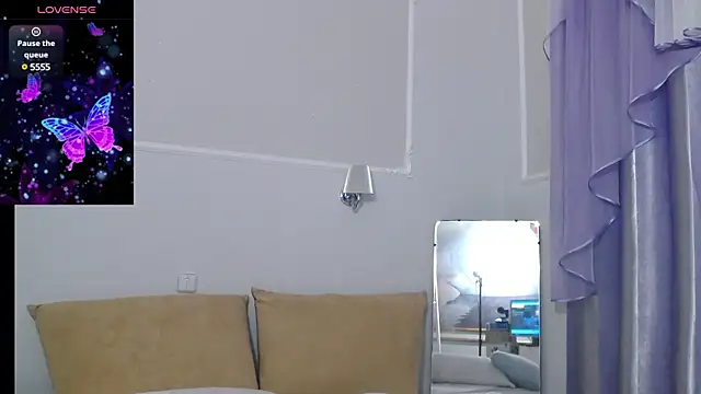 Snapshot of MonicaMelano chatting on January 15, 4:54 pm MonicaMelano online show from January 15, 4:54 pm