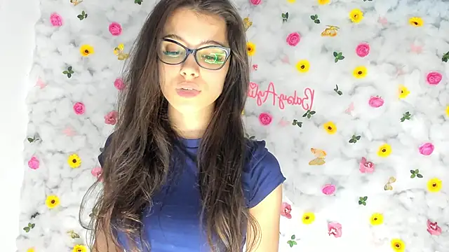 Snapshot of BabyAylin chatting on February 23, 7:28 pm BabyAylin online show from February 23, 7:28 pm