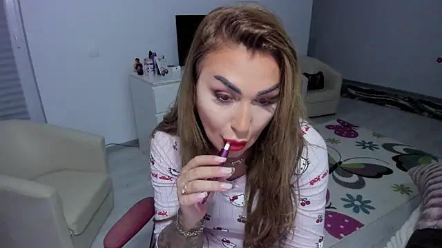 GlossyDiamondX online show from January 29, 5:09 am