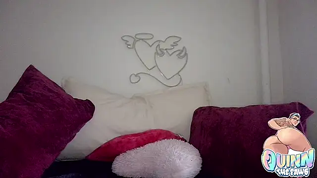 quinnmariexo online show from November 23, 5:57 pm