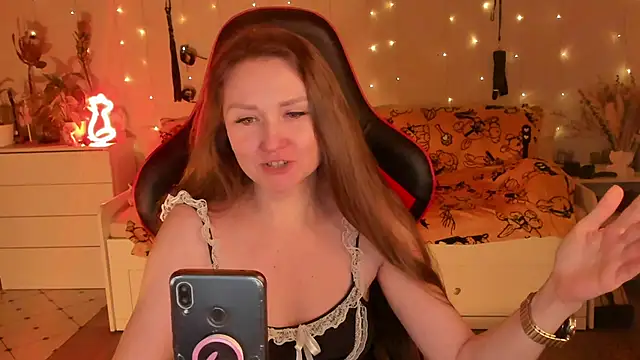 Snapshot of desperatehousewife__ chatting on November 8, 6:07 pm desperatehousewife online show from November 8, 6:07 pm