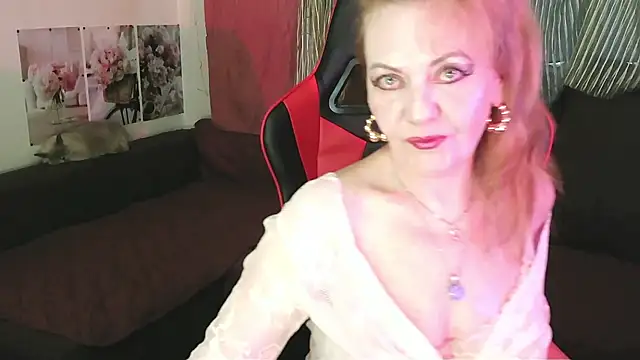 Snapshot of Liset_Monro chatting on June 25, 1:27 am Liset Monro online show from June 25, 1:27 am
