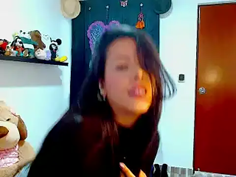 Snapshot of ella_peck chatting on December 1, 8:20 pm ella peck online show from December 1, 8:20 pm