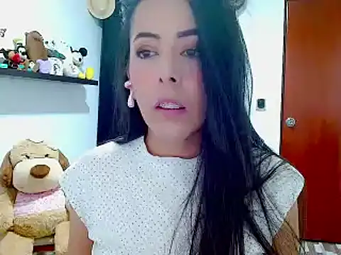 Snapshot of ella_peck chatting on December 30, 12:22 am ella peck online show from December 30, 12:22 am