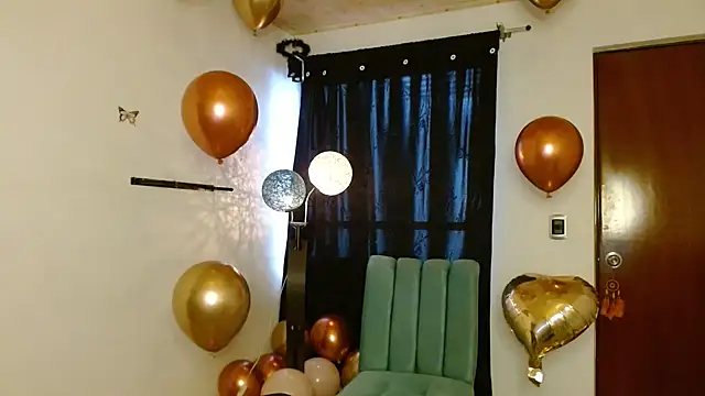 Snapshot of ella_peck chatting on September 19, 4:40 pm ella peck online show from September 19, 4:40 pm