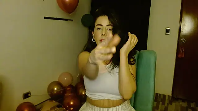 Snapshot of ella_peck chatting on September 25, 3:43 am ella peck online show from September 25, 3:43 am