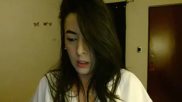 ella peck online show from June 12, 1:48 am