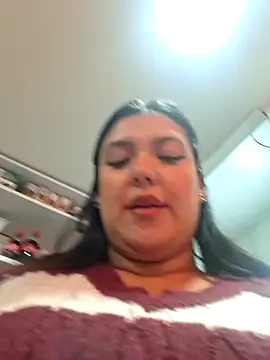 Sophie-hatter online show from June 12, 3:11 pm