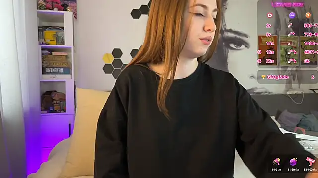 LinaWitch online show from February 3, 8:13 am