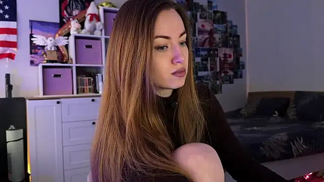 Snapshot of LinaWitch chatting on June 22, 1:41 pm LinaWitch online show from June 22, 1:41 pm