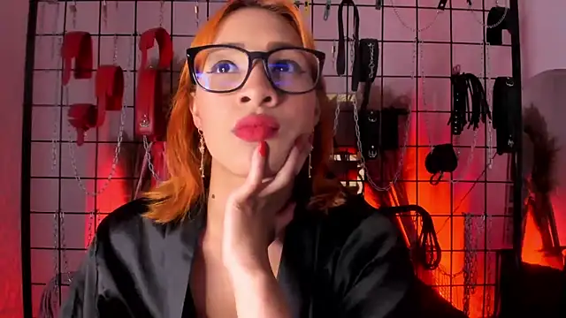 charrlotte quinn online show from February 15, 1:10 am