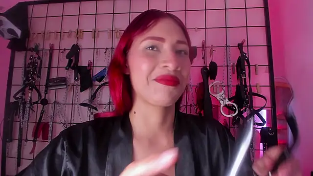 charrlotte quinn online show from January 19, 3:38 pm