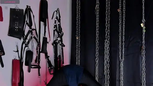 charrlotte quinn online show from May 25, 12:33 pm