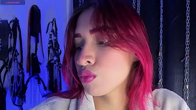 charrlotte quinn online show from June 19, 3:38 pm