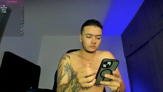 male pussy online show from November 27, 4:53 pm