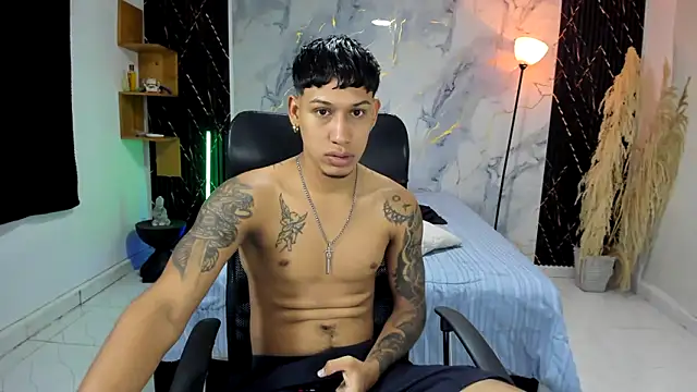 slim master12 online show from May 6, 11:32 pm