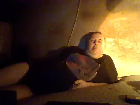 Nightshade7712 online show from March 5, 1:42 am