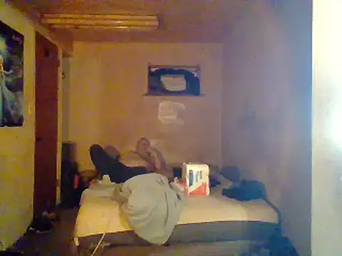 Nightshade7712 online show from March 13, 9:05 pm