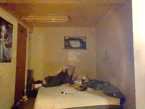 Nightshade7712 online show from March 18, 9:43 pm