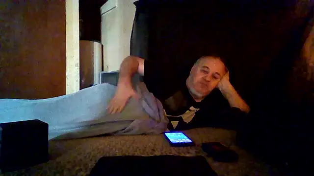 Nightshade7712 online show from January 17, 10:24 pm