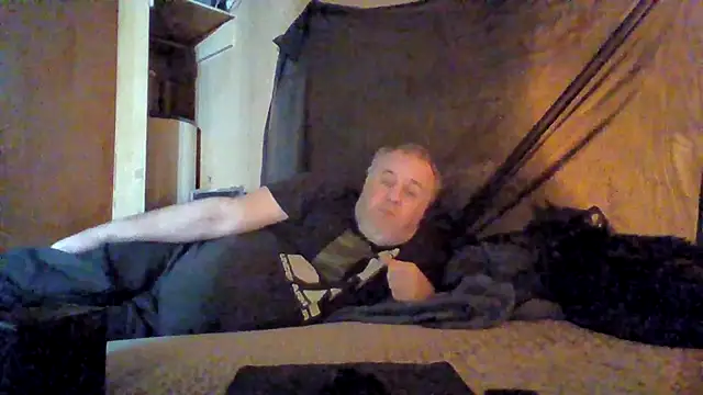 Nightshade7712 online show from February 15, 10:06 pm