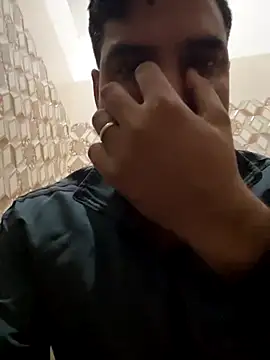 bull 4hottie online show from December 1, 1:21 am