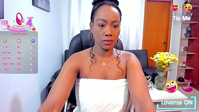 Snapshot of Alison_Lemos chatting on June 30, 10:05 am Alison Lemos online show from June 30, 10:05 am