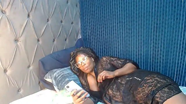 Snapshot of Nattybae09 chatting on November 7, 12:05 pm Nattybae09 online show from November 7, 12:05 pm