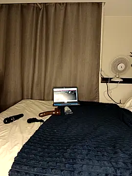 Nattybae09 online show from February 6, 6:00 pm