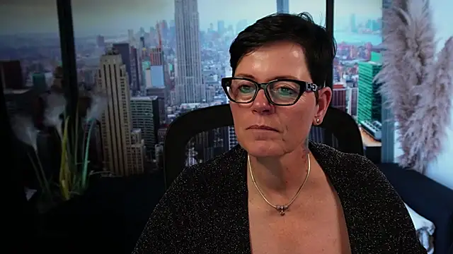 ninarandmann online show from October 29, 6:53 pm