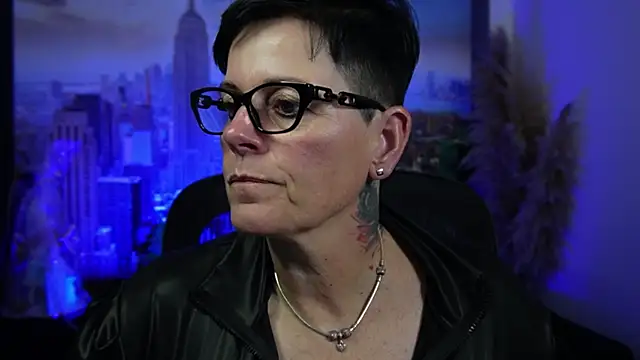 ninarandmann online show from December 2, 4:35 pm