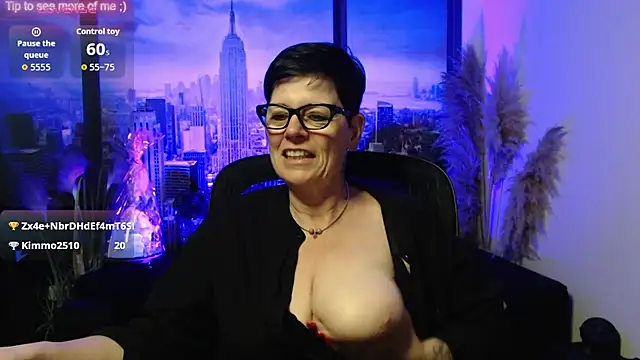 ninarandmann online show from June 4, 2:56 pm