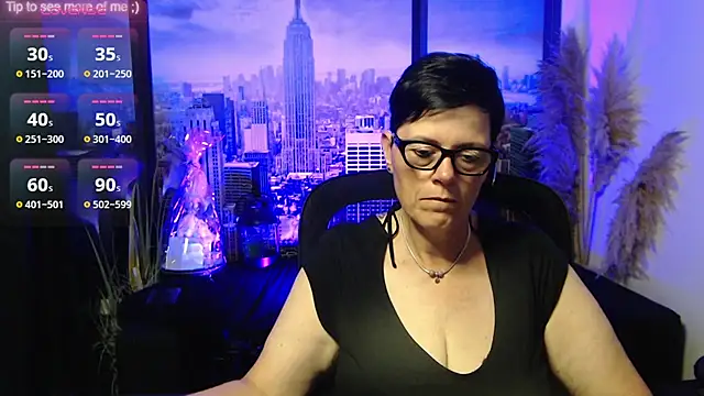 Snapshot of ninarandmann chatting on June 27, 3:06 pm ninarandmann online show from June 27, 3:06 pm