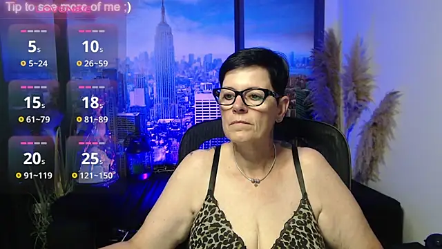 Snapshot of ninarandmann chatting on July 17, 3:07 pm ninarandmann online show from July 17, 3:07 pm
