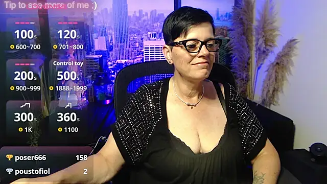 Snapshot of ninarandmann chatting on July 19, 5:38 pm ninarandmann online show from July 19, 5:38 pm