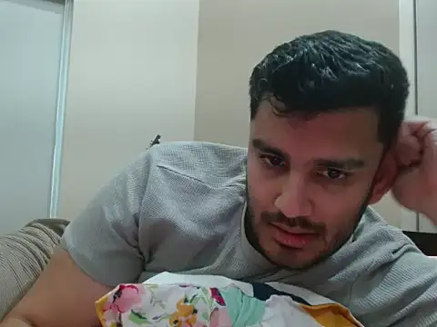 robintoit online show from March 14, 3:56 am