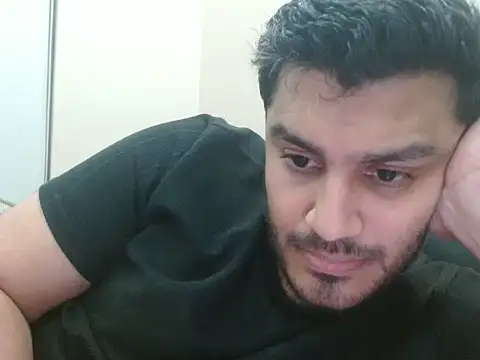 robintoit online show from June 27, 4:34 pm