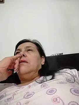 Snapshot of Natasha_milf__ chatting on June 28, 1:28 pm Natasha milf online show from June 28, 1:28 pm