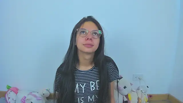 Snapshot of Bonniepark chatting on November 23, 12:38 pm Bonniepark online show from November 23, 12:38 pm