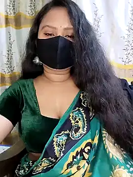 Idhika Paul online show from February 14, 10:25 pm