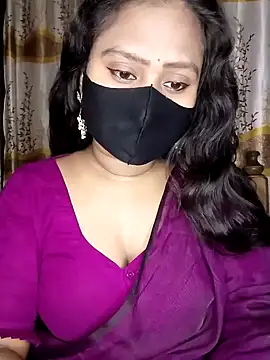 Idhika Paul online show from February 16, 5:26 pm