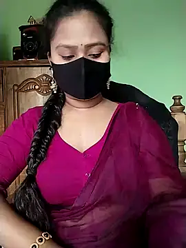 Idhika Paul online show from February 19, 10:12 am