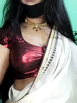 Idhika Paul online show from February 23, 12:19 am