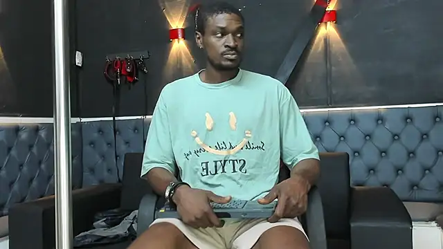 Terrance z online show from November 3, 8:21 pm