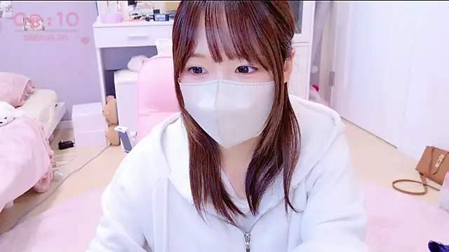 Snapshot of Yui-Ch chatting on January 3, 11:12 pm Yui-Ch online show from January 3, 11:12 pm